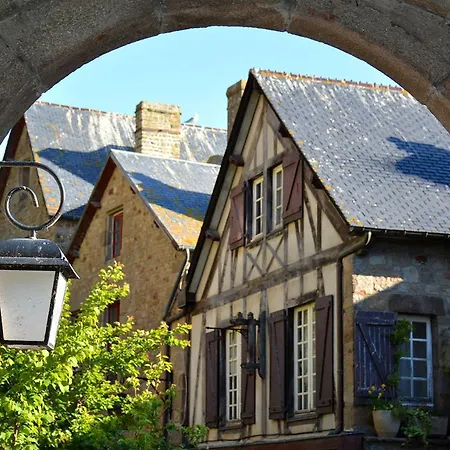 Apartamento Le Patio / Les Romantiques Du Grenier à Sel Honfleur